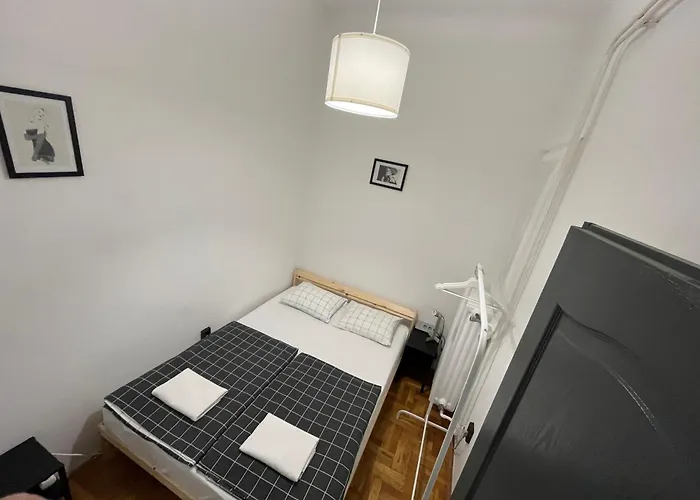 Friends & ApartmentsHostal